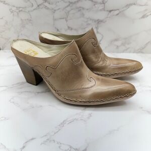 FRYE NWOT Womens Tan Leather Pointed Toe Western Mule Heels Size 10 Western Chic